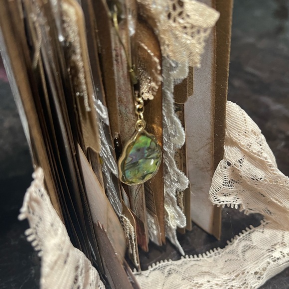 Mini Junk journal - Picture 8 of 10